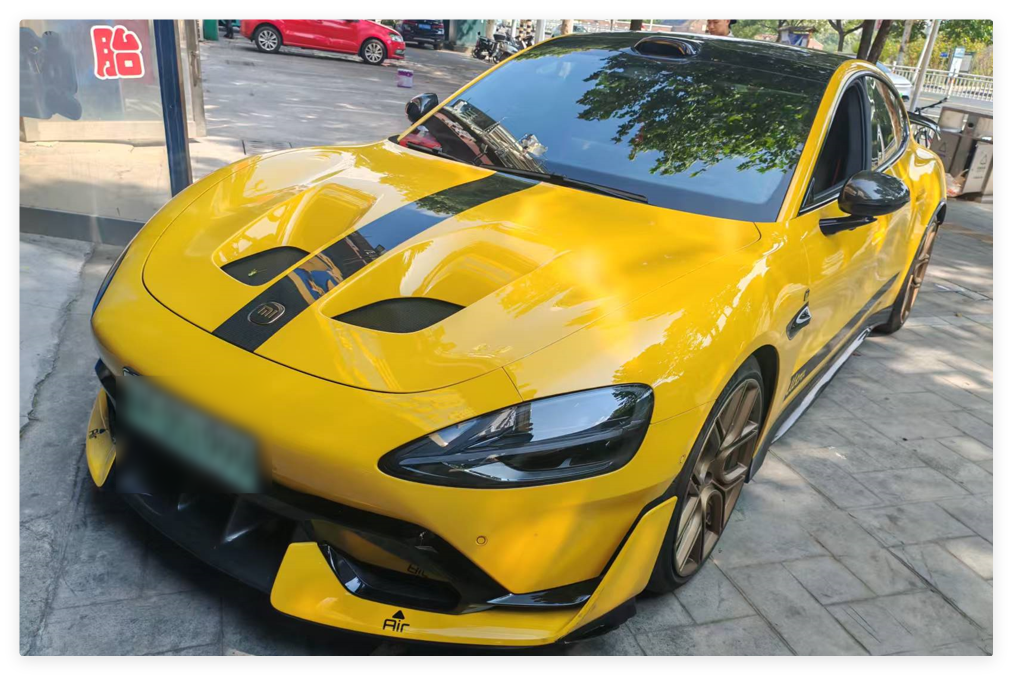 二手新能源车怎么验车？小米 SU7 Ultra 购前检测发现 3 处使用痕迹缩略图